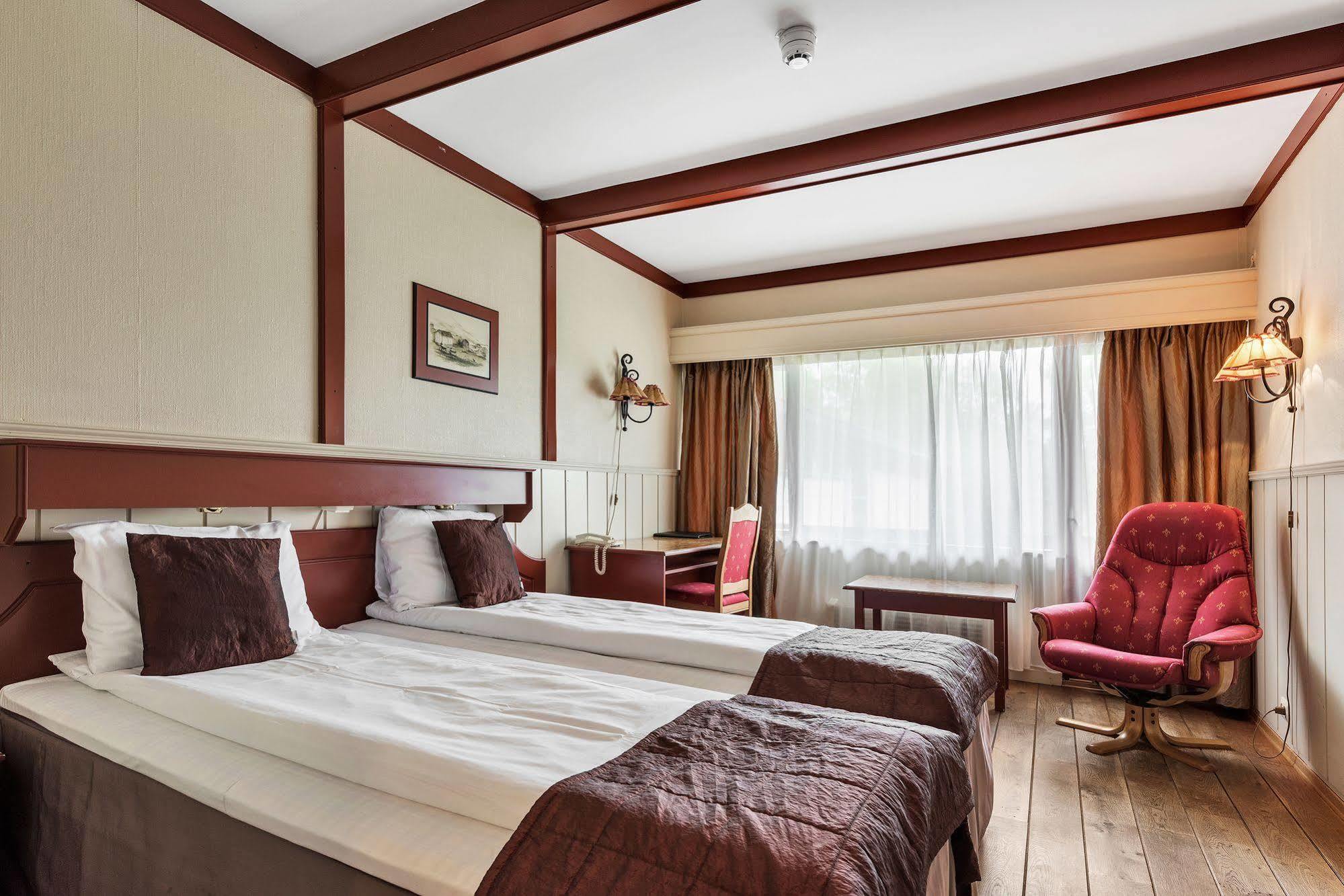 นอร์ดฟยอร์ด โฮเทลล์ Hotel นอร์ดฟยอร์ไดด์ ภายนอก รูปภาพ